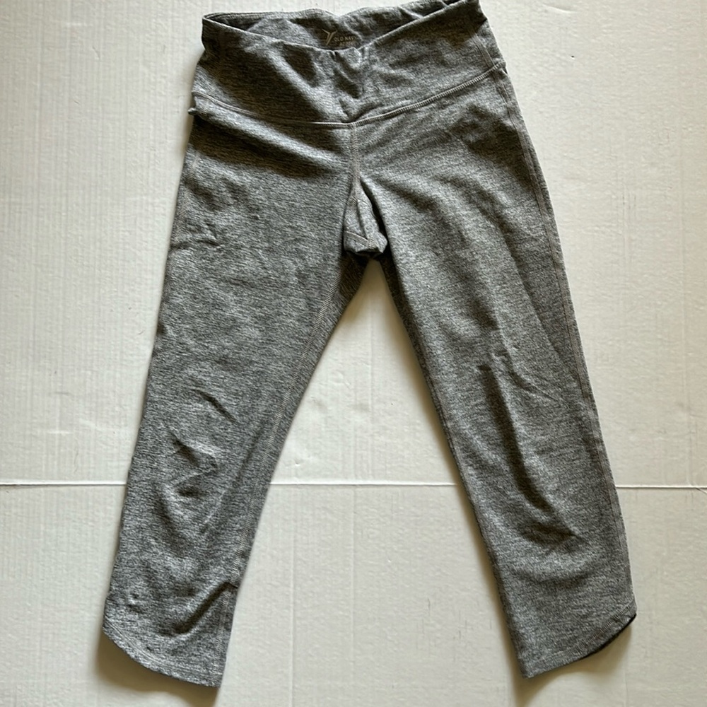 Old Navy Active Go-dry Cropped Pants